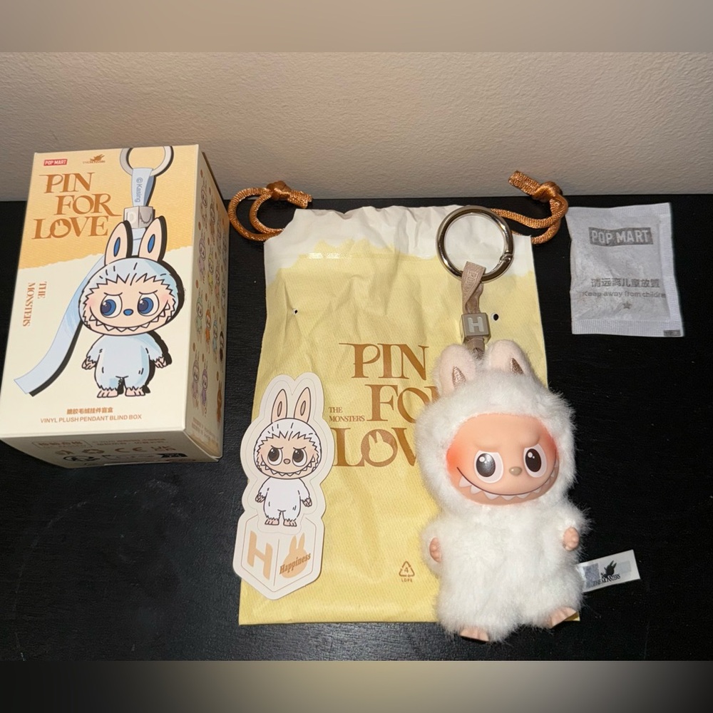 POP MART Pin Fir Love Letter-H Labubu Pendant,Authentic Opened Box/Confirmed